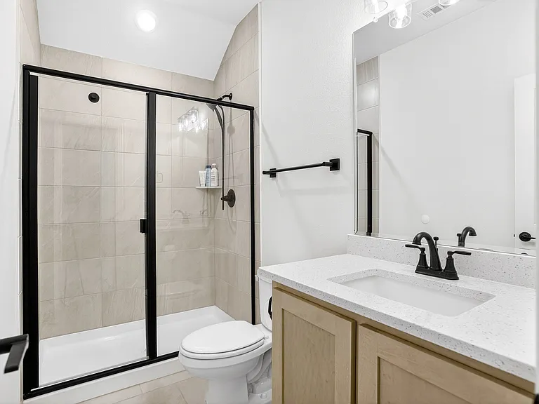 4010 Zina Ln — Photo 33
