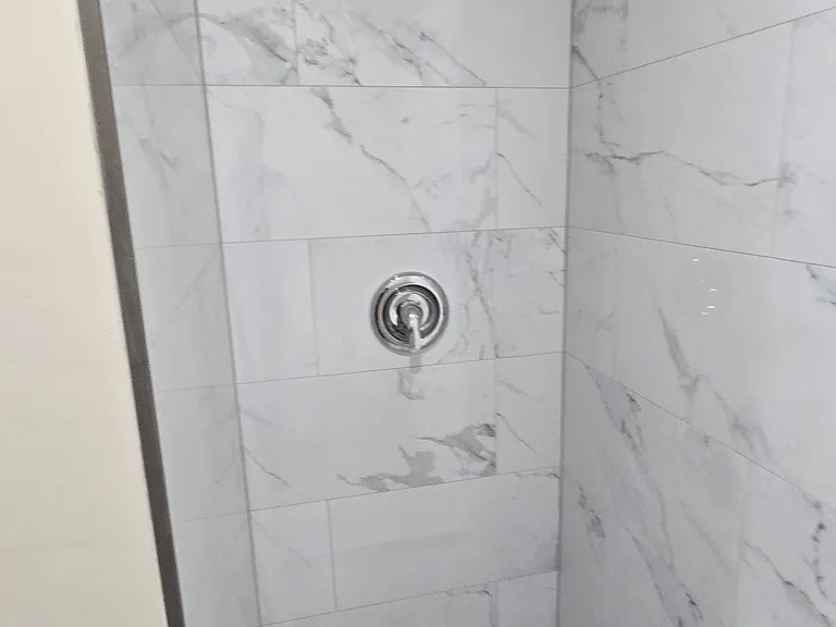 Shower 2nd floor