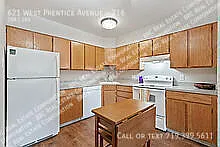 621 W Prentice Ave #216 — Photo 2