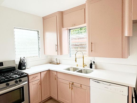 5th image of 4574 Florida St