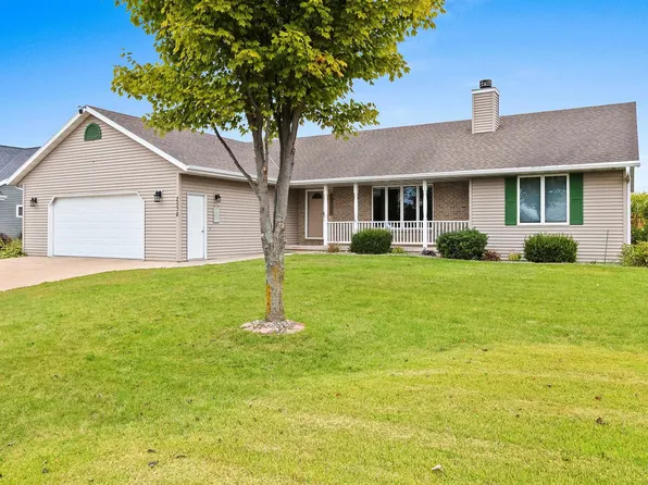 2538 Jake Dr, New Franken, WI 54229