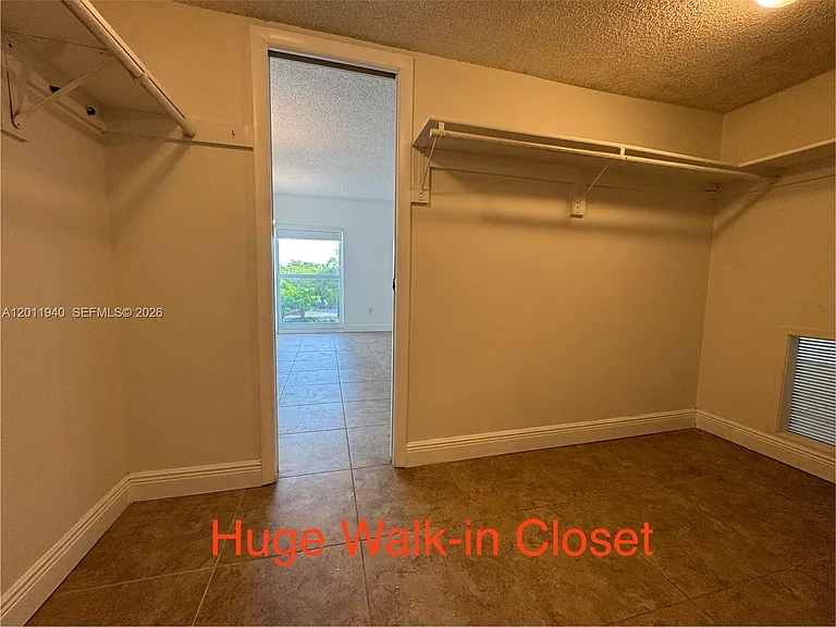 2160 SW 16th Ave #416 — Photo 30