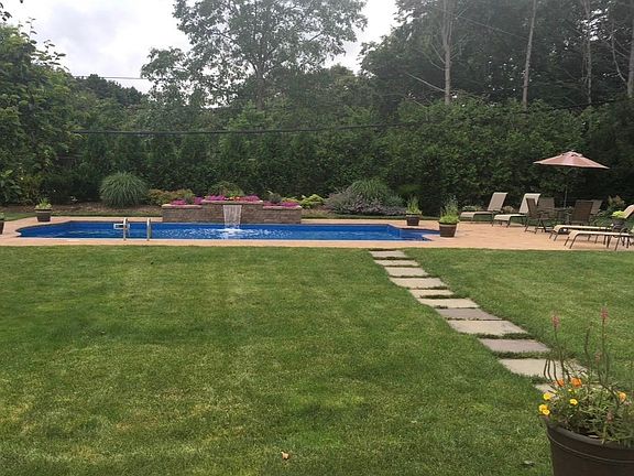 3rd image of 11 Darien Place