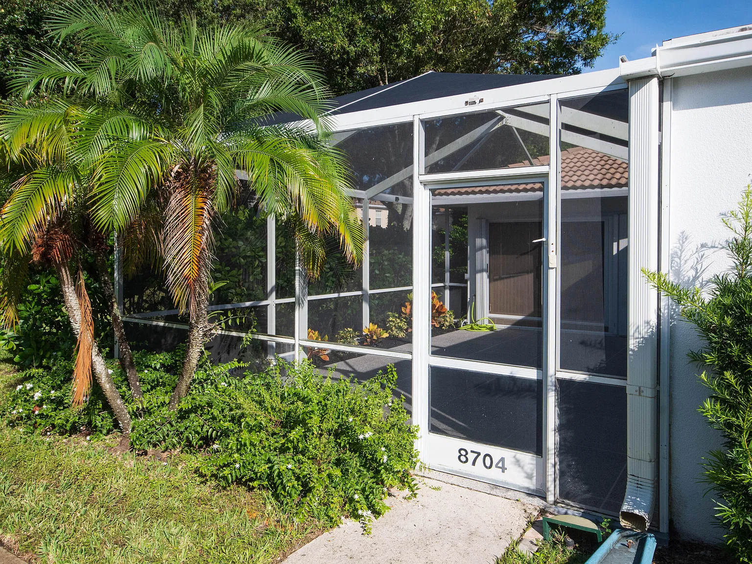 2 bed, 2.0 bath, 1152 sqft, $2,800 — Photo 2