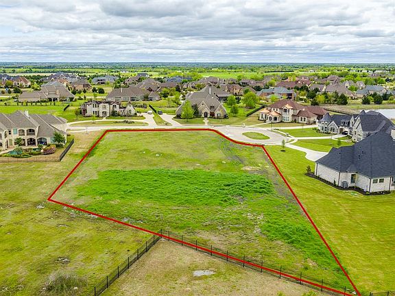 2nd image of 1118 Cambridge Ct Lot 36