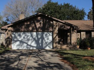 15911 Cavendish Dr, Houston, TX 77059