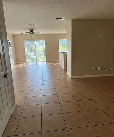 322 Artisan St #L — Photo 3