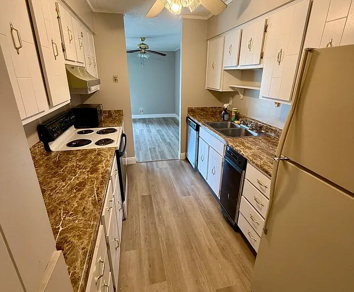 400 Dublin Dr — Photo 26
