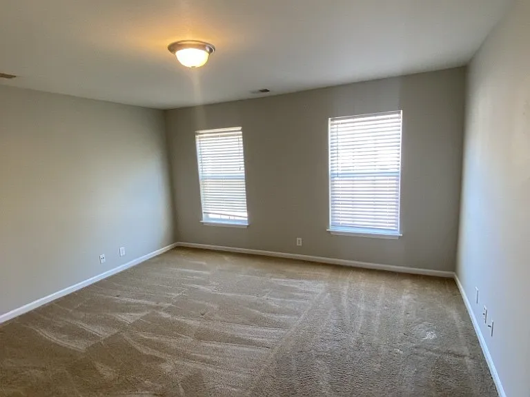 1218 Vistiana Dr — Photo 47