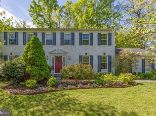 11303 Springfield Dr, Fredericksburg, VA