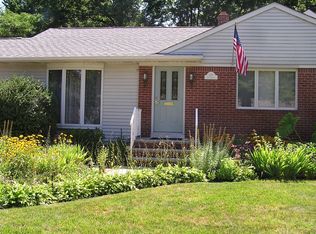 220 Oak Ave, River Edge, NJ 07661