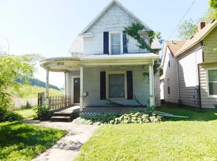 1832 12th Ave, Moline, IL 61265