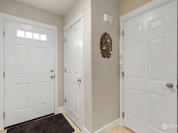 4th image of 7610 NE 34th Avenue #B8