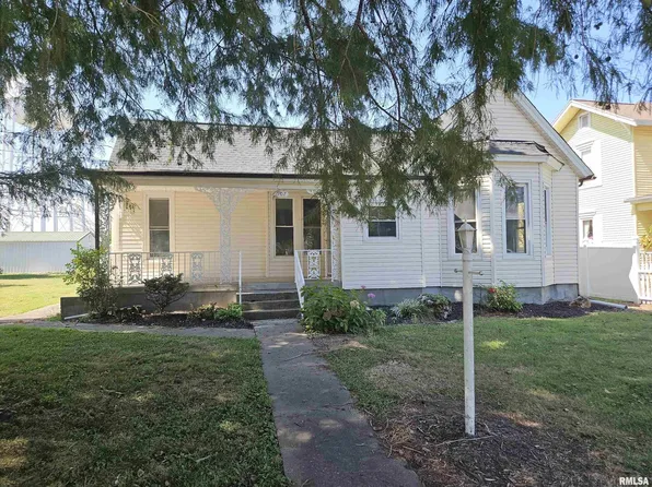 507 S Mill St, Pinckneyville, IL 62274