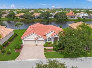 2748 Harvest Dr, Sarasota, FL 34240
