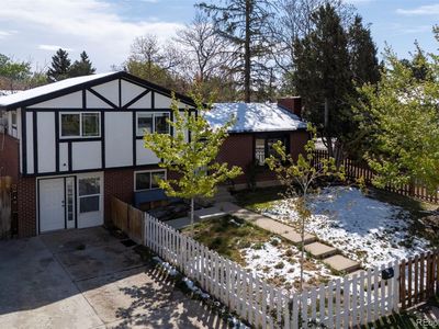 900 Evanston Street, Aurora, CO, 80011