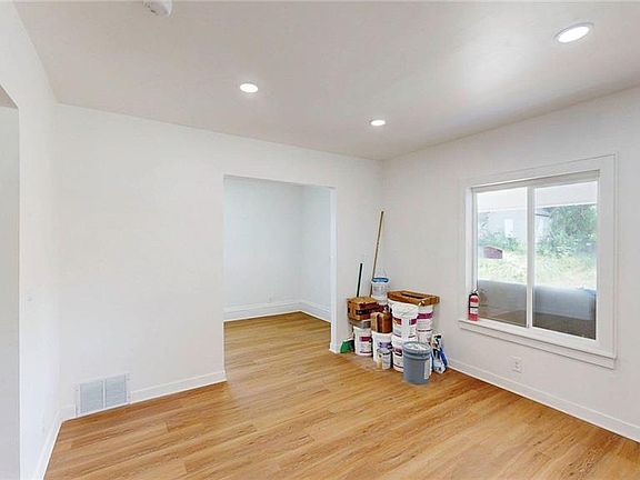 5th image of 912 Ohio Ave