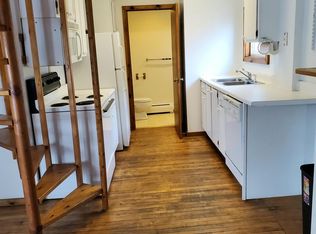 54 Turner St APT 4, Portland, ME 04101