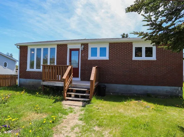 3 Gushue Drive, Whitbourne, NL A0B3K0