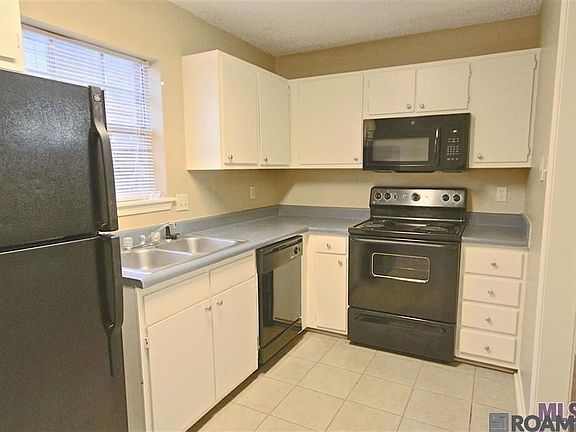 2nd image of 1716 Brightside Dr APT B