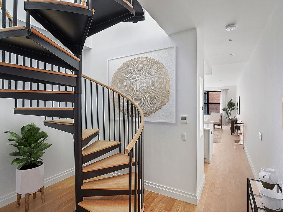 1st image of 1104 Lexington Ave #6B