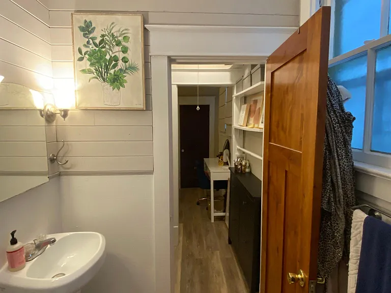 149 College St #1 — Photo 15