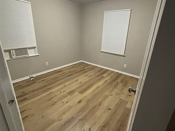 4th image of 161 Fire Tower Rd