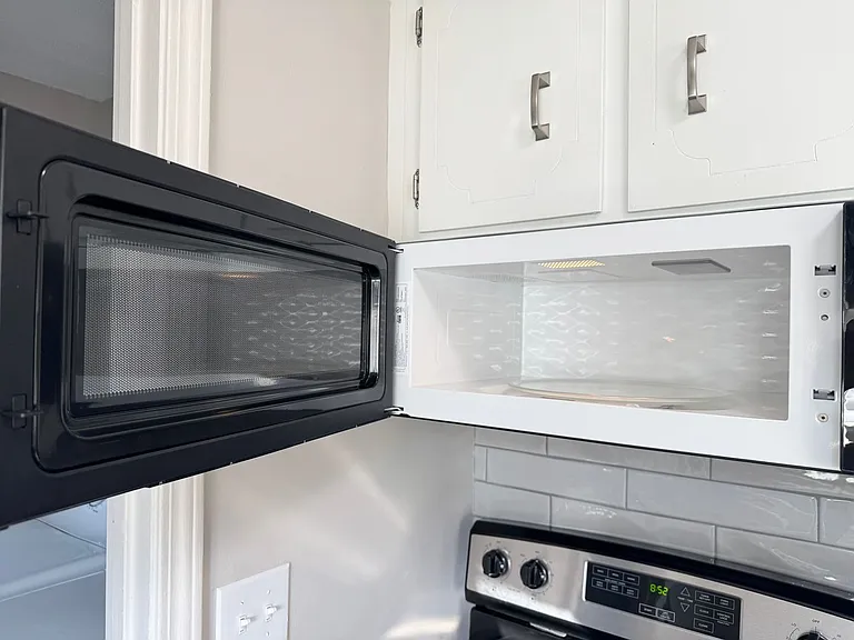 444 Sideline Dr — Photo 7