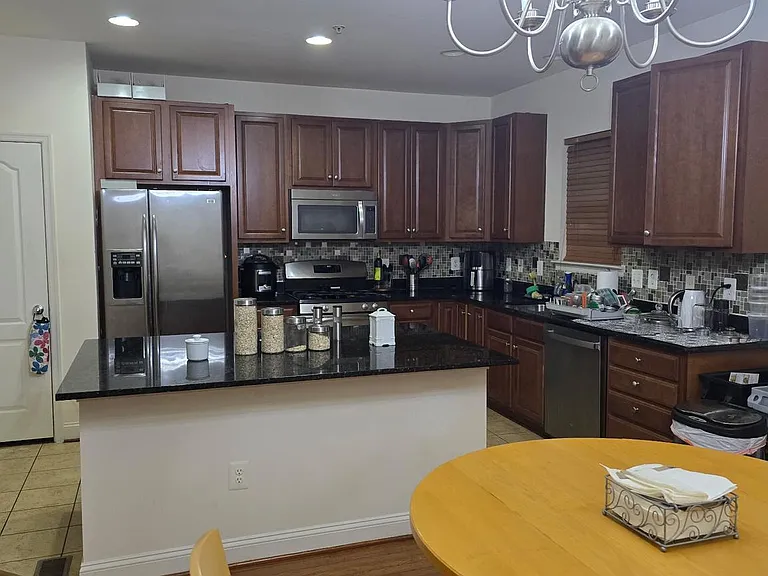 18616 Poplar Glen Ct — Photo 4