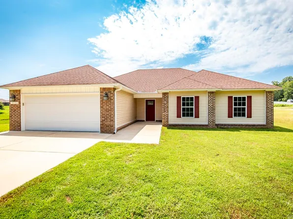 10126 Mars Hill Rd, Bauxite, AR 72011