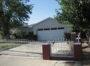 1916 Bradley Ave, Bakersfield, CA 93304