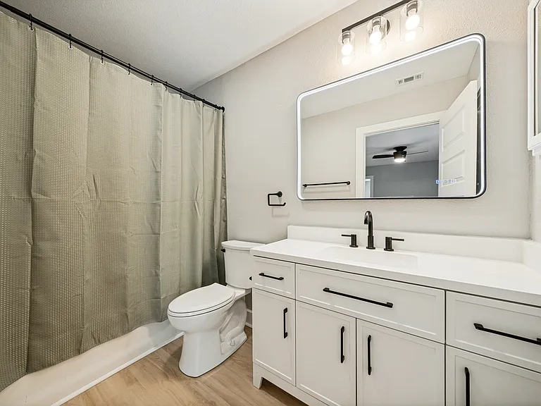 2804 Breeze Ter — Photo 17