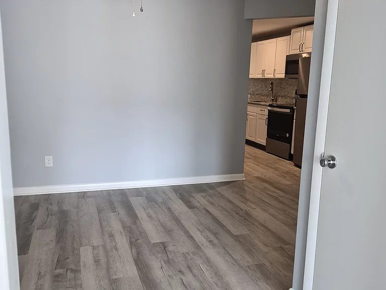 161 S Main St #201 — Photo 18