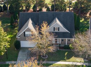 6207 Breckfield Ct, Charlotte, NC 28278