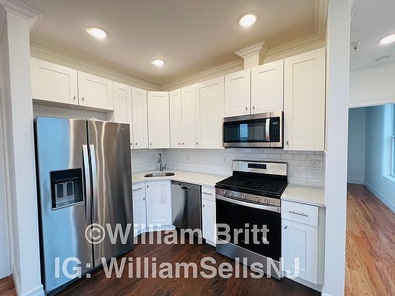 2nd image of 373 Danforth Ave #404
