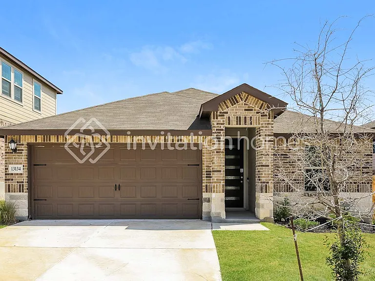 13134 Braxon Pass — Photo 1