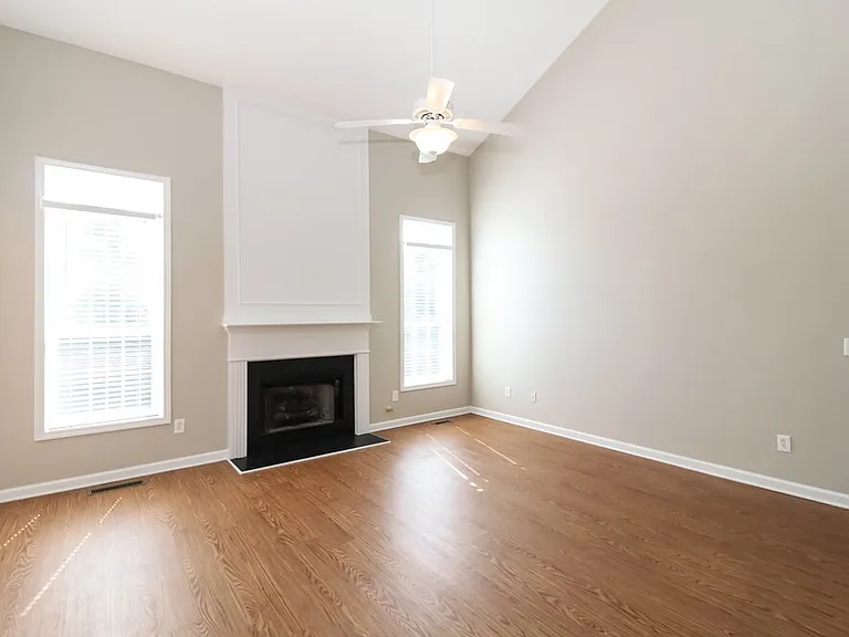 317 Park Creek Rdg — Photo 10