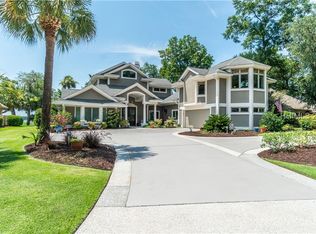 17 Old Fort Dr, Hilton Head Island, SC 29926