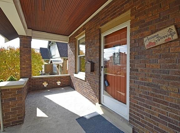4th image of 1626 N Argyle Pl