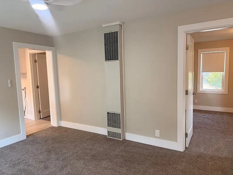 523 & 525 NW 11th St — Photo 12