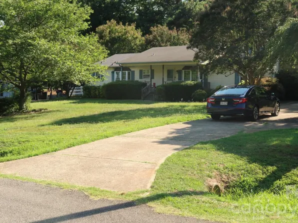 114 Tamer Rd, Mooresville, NC 28117