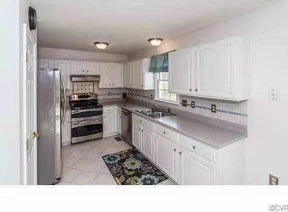 3rd image of 11409 Avery Green Ct