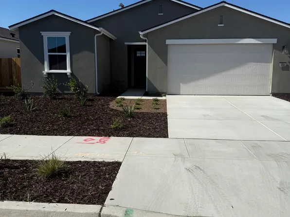 2315 N Julieann St, Visalia, CA