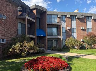 Lake Cove Village Apartments, Inver Grove Heights, MN 55077