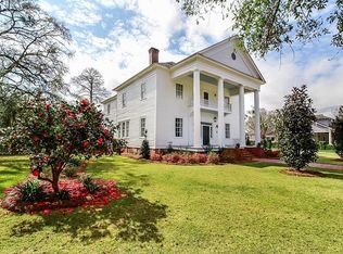 406 Remington Ave, Thomasville, GA 31792