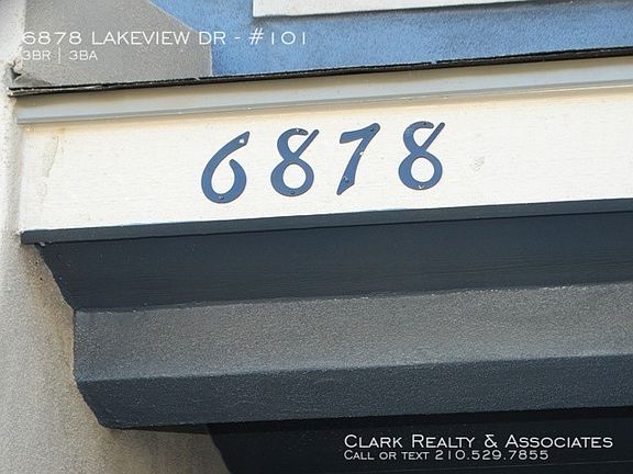 2nd image of 6878 Lakeview Dr #101