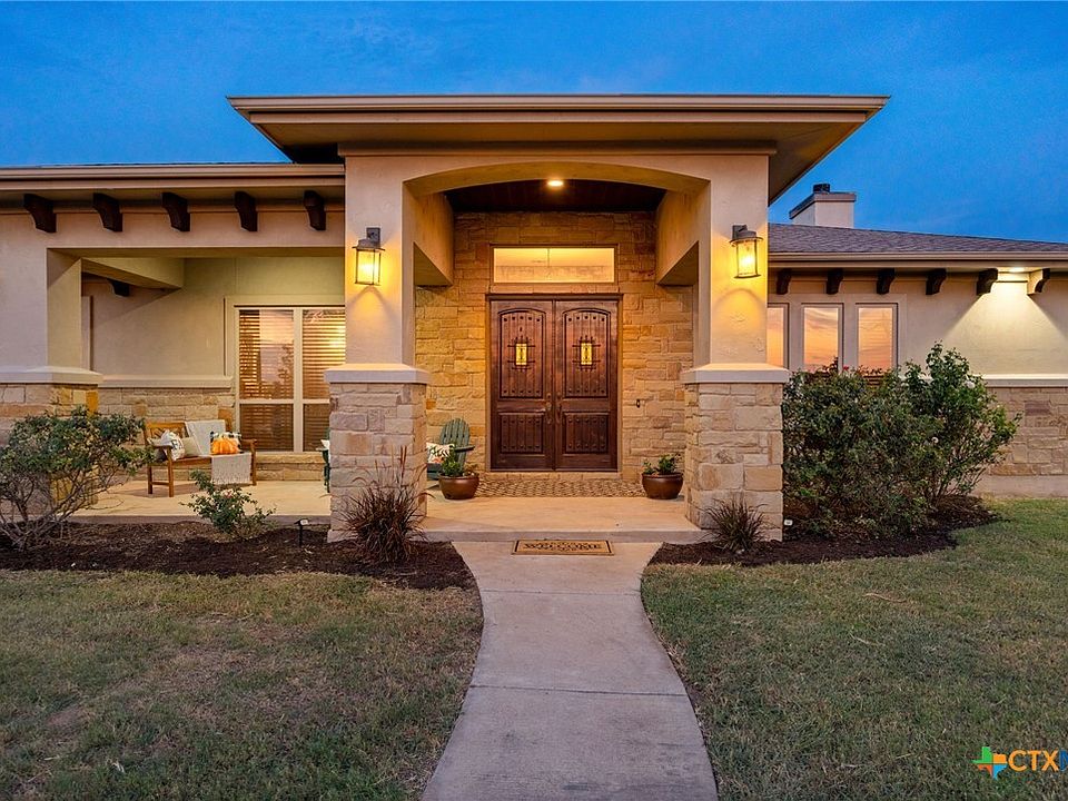 1st image of 209 Stonehouse Dr