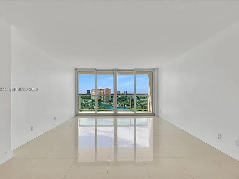 100 Bayview Dr #1002 — Photo 12