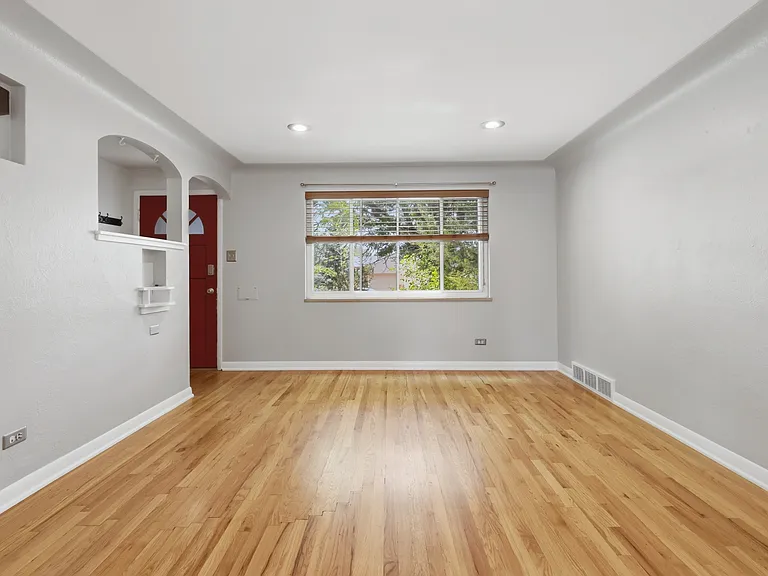 1316 Ivanhoe St #1 — Photo 5