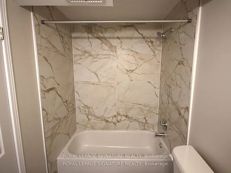 70 Penbridge Cir #LOWER — Photo 9